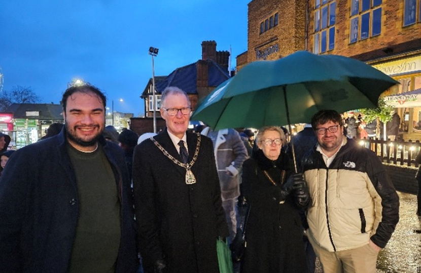 “Thank You” to the Hayes Christmas Lights Committee